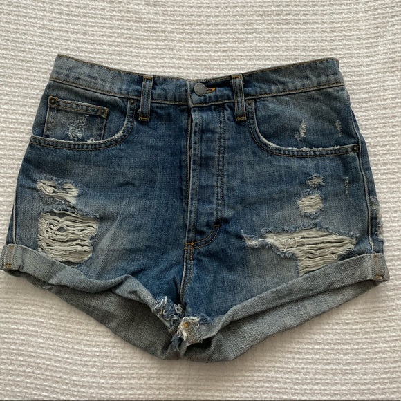 ⚡️SOLD⚡️ LF Carmar Snake Patch Shorts - Picture 2 of 4